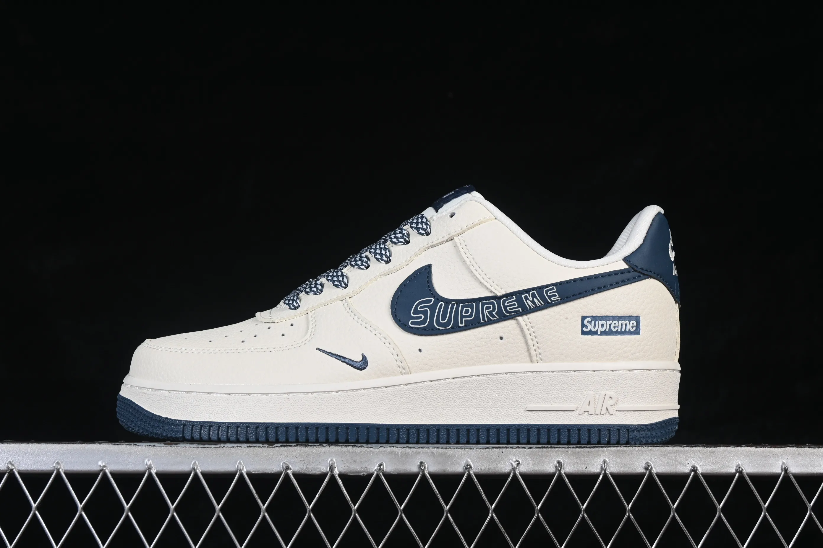All categories Nk Air Force 1 Air Force series Nk Air Force 1 Low Air Force low top Nike Air Force 1'07 Low Supreme joint letter haze blue Air Force 1 low top casual sneakers LD1999-003